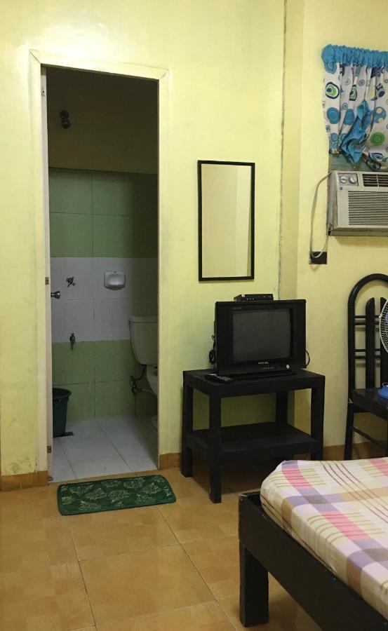 Belen Favila Transient Rooms Near Airport Terminal 3 مانيلا المظهر الخارجي الصورة